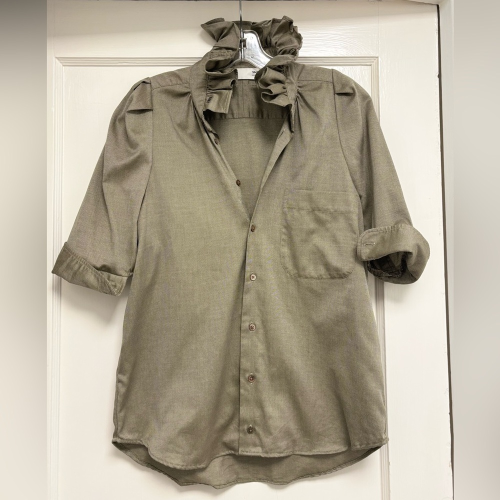 KMJ Ruffle Collar Button Down Shirt Women’s Small Khaki Olive Puff Sleeve